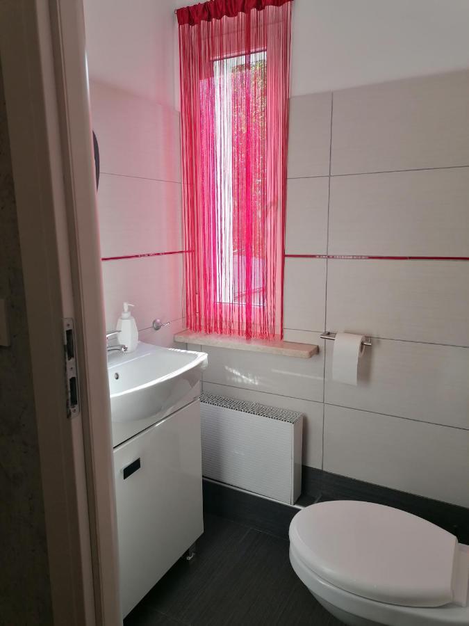 Apartament Kot I Pies Miedzyzdroje Exteriör bild